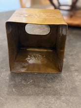 Load image into Gallery viewer, Embossed Brass Tissue Box
