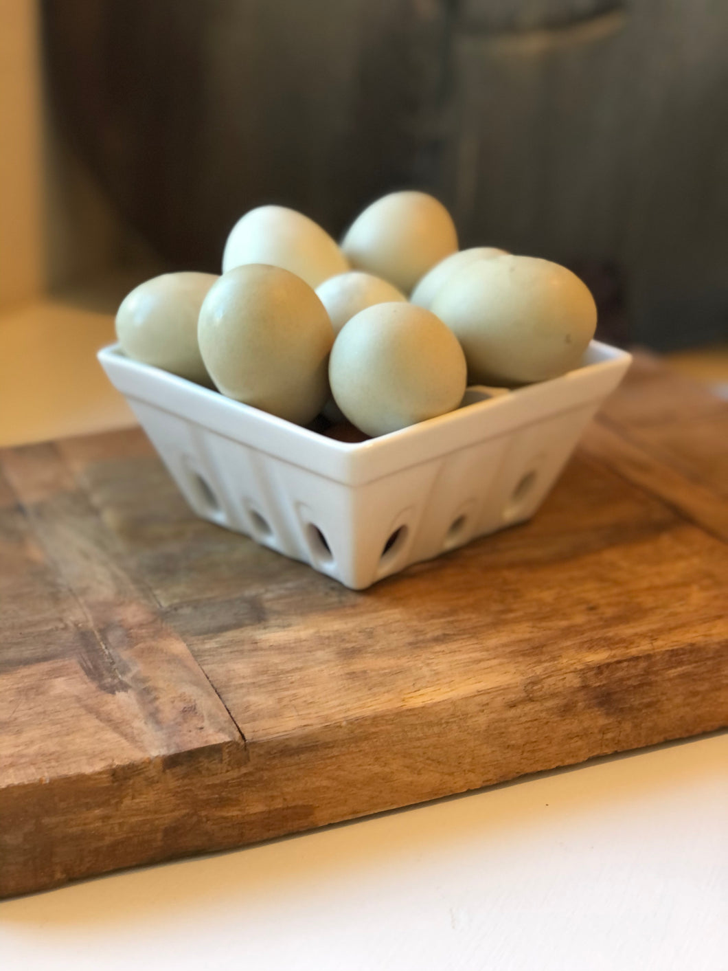 Ceramic Egg/ Berry Crate