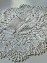 Load image into Gallery viewer, Floral Crocheted Table Mat
